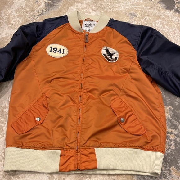 Zero Nylon Outer Shell
Coats, Jackets 2XL - Picture 2 of 11